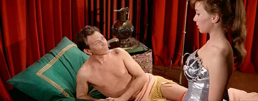 「アラジンと女盗賊」ドナルド・オコナーの画像