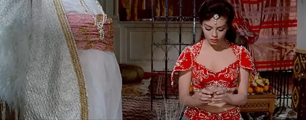 「アラジンと女盗賊」Michèle Mercier & ドナルド・オコナーの画像