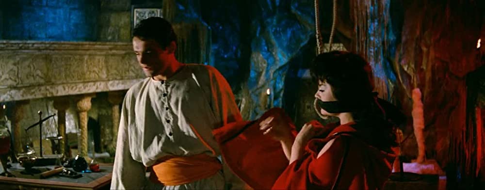 アラジンと女盗賊の画像