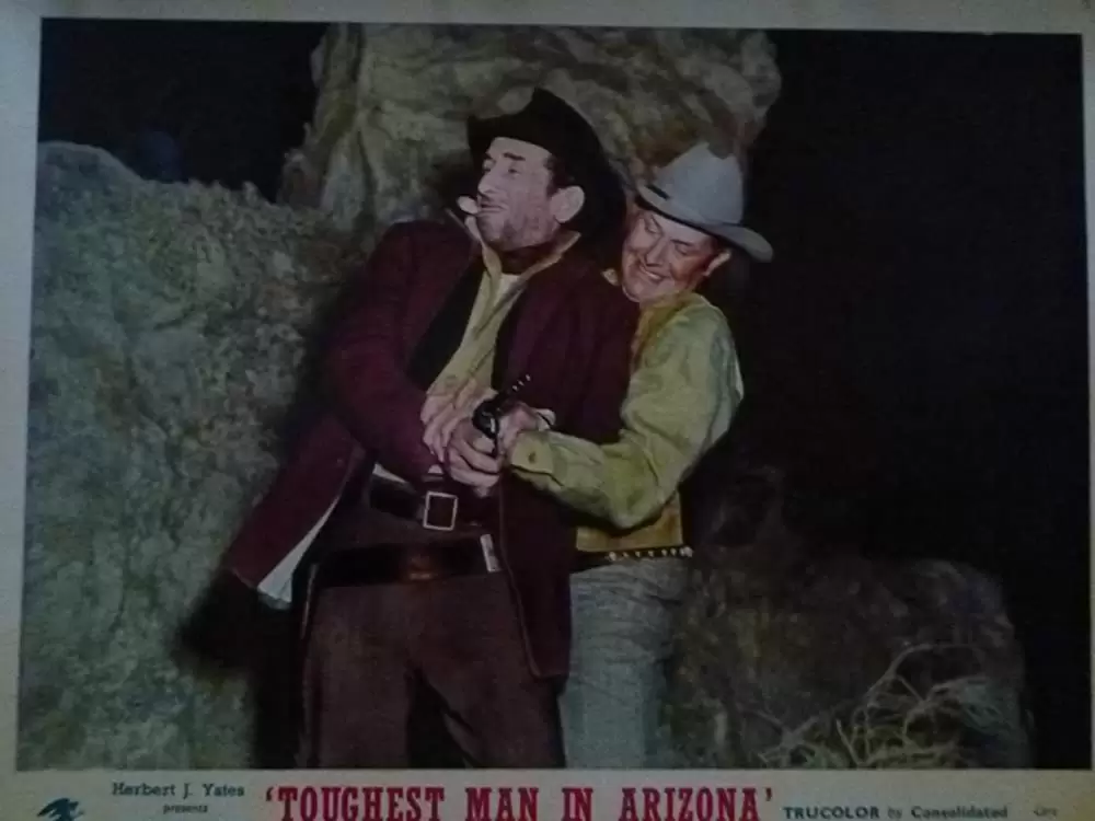 「アリゾナの勇者」ビクター・ジョリイ & ジョーン・レスリー & Vaughn Monroeの画像