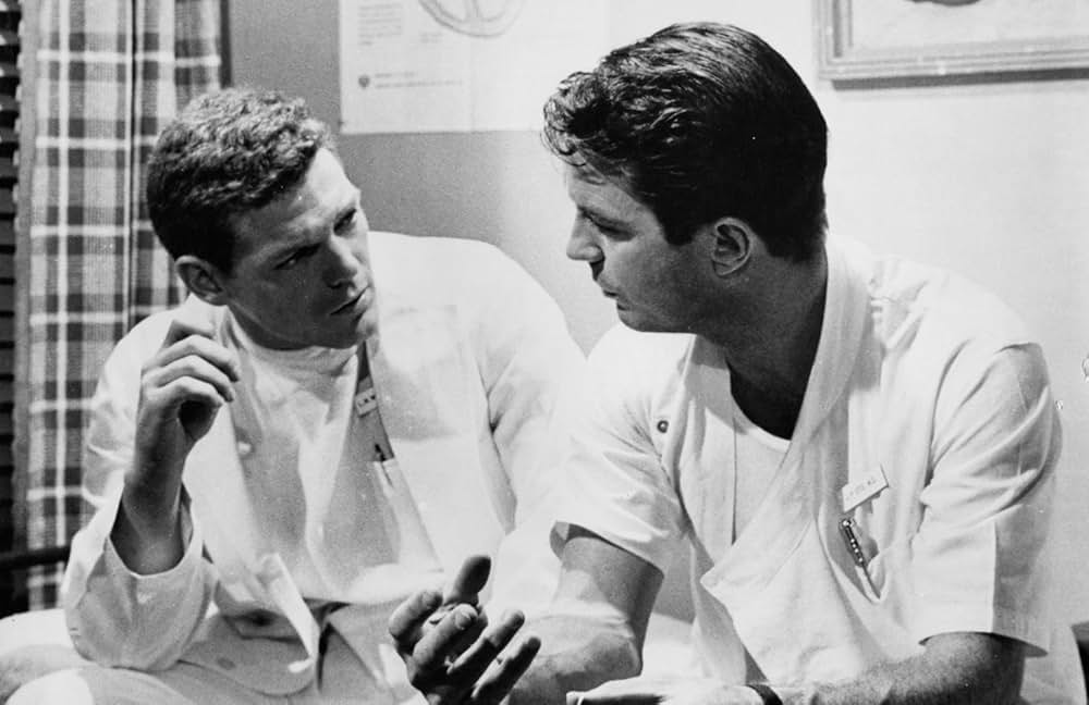 インターンの画像