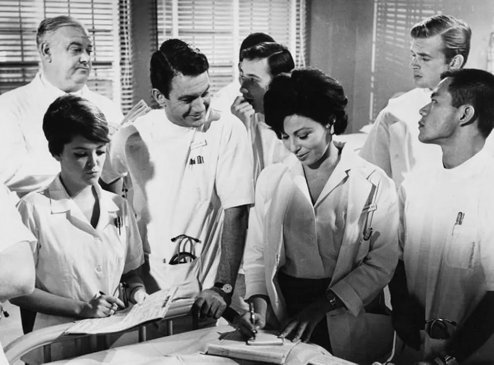 インターンの画像