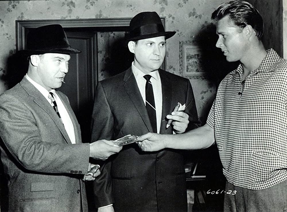 裏切りの挑戦の画像