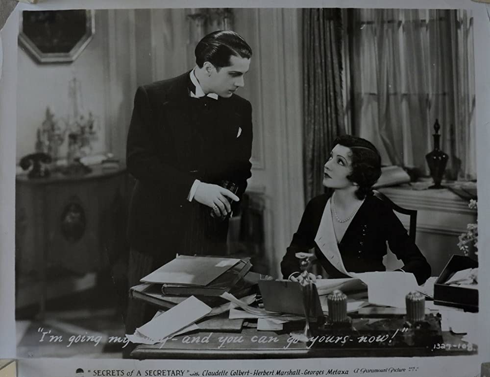 女秘書の秘密の画像