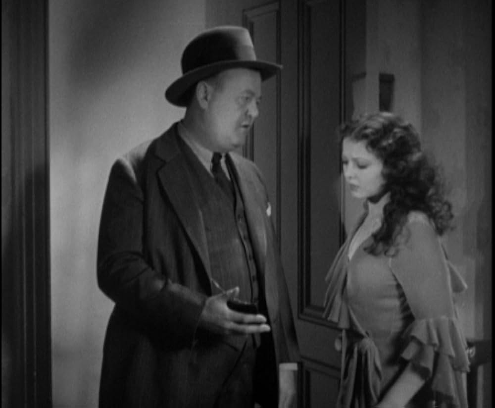 鉄窓と花束の画像