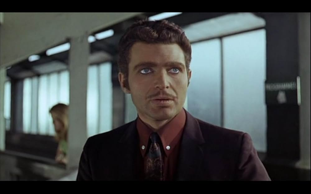 群衆の中の殺し屋の画像