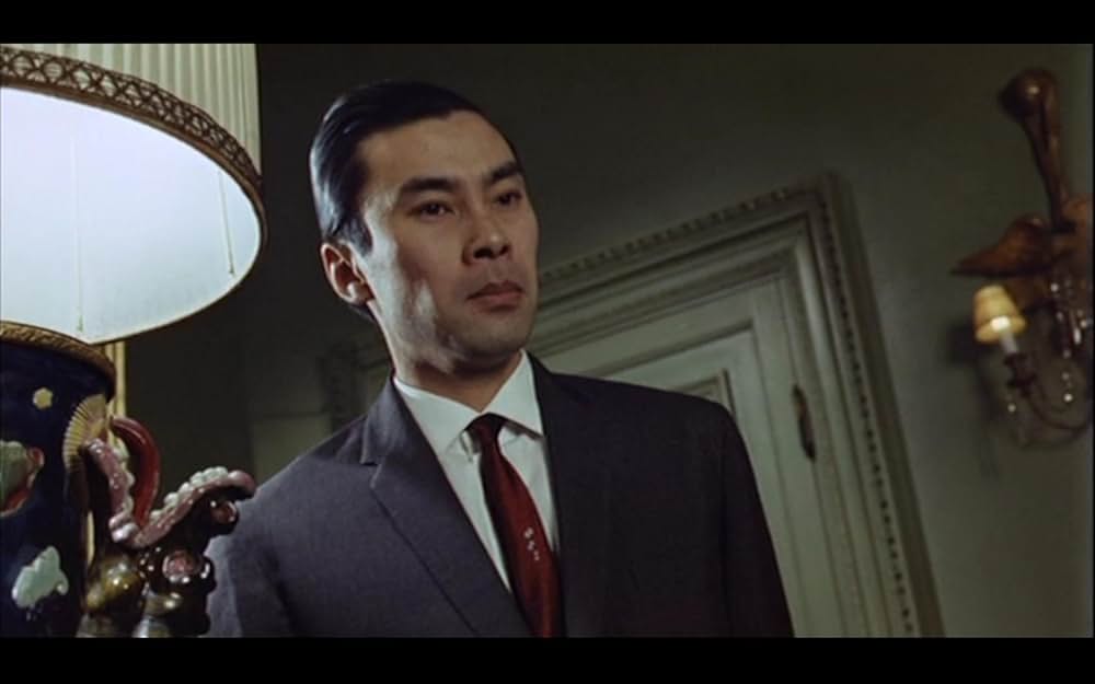 群衆の中の殺し屋の画像