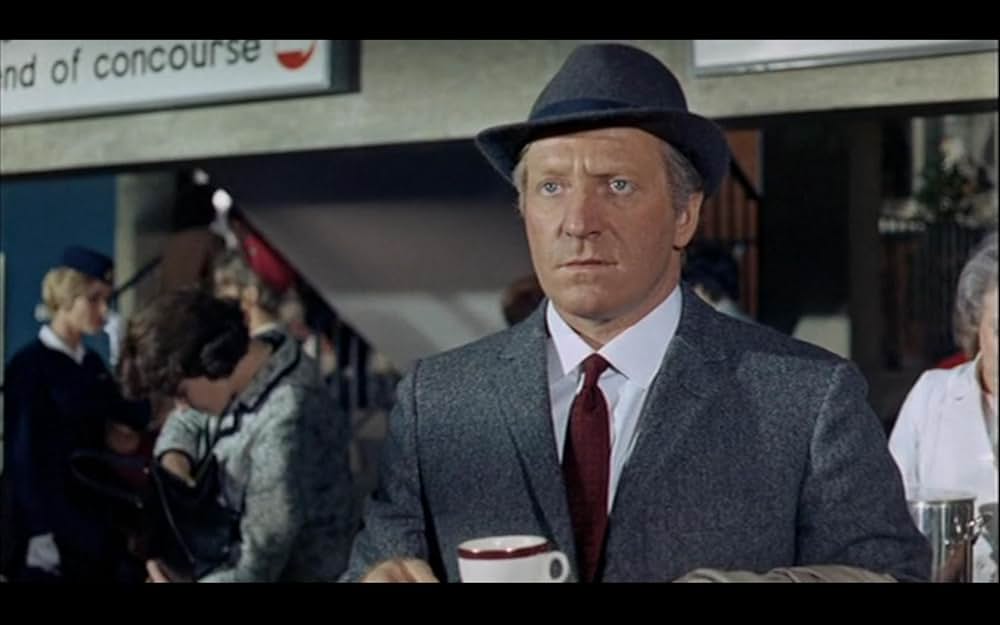 群衆の中の殺し屋の画像