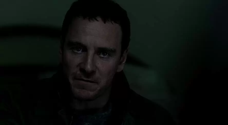 「スノーマン 雪闇の殺人鬼」マイケル・ファスベンダーの画像