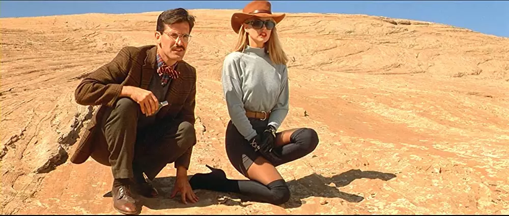 「サンダウン」ブルース・キャンベル & デボラ・フォアマンの画像