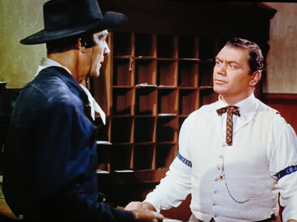 賞金を追う男の画像