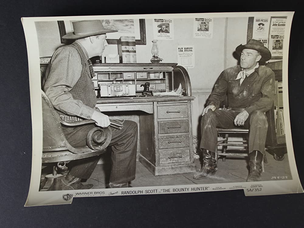 賞金を追う男の画像