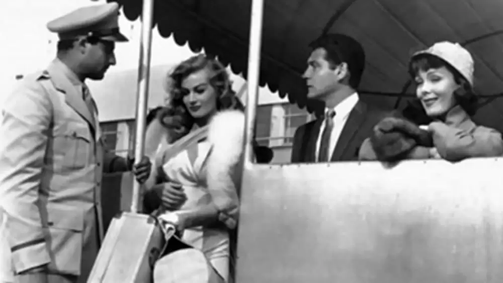 「地獄の罠（1956）」アニタ・エクバーグ & ジーン・バリー & フィリス・カーク & ロバート・ライアンの画像