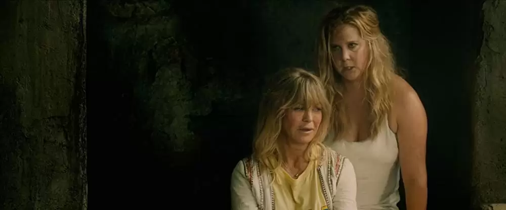 「クレイジー・バカンス ツイてない女たちの南国旅行」ゴールディ・ホーン & エイミー・シューマーの画像