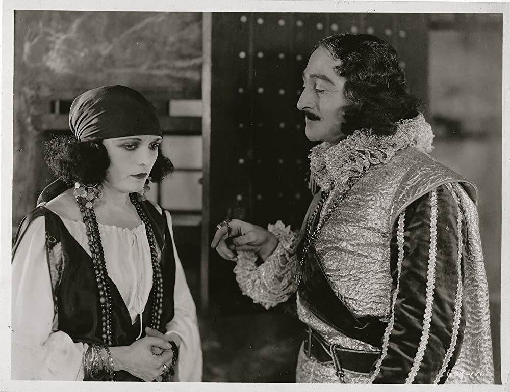 西班牙の踊り子の画像