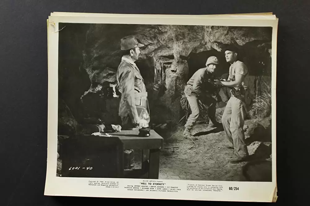 「戦場よ永遠に」ジェフリー・ハンター & 早川雪洲の画像