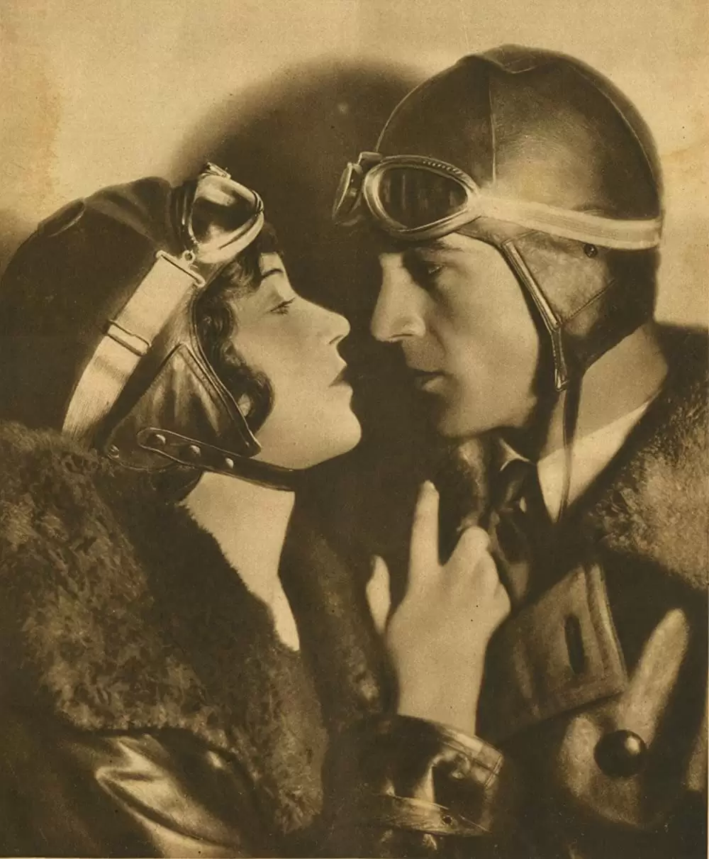 「空行かば」ゲイリー・クーパー & フェイ・レイの画像