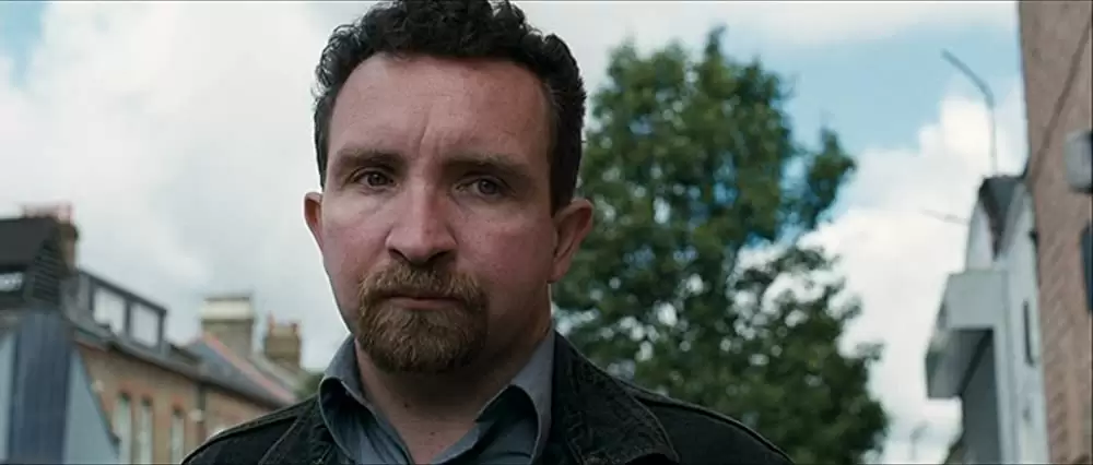 「ハッピー・ゴー・ラッキー」エディ・マーサンの画像