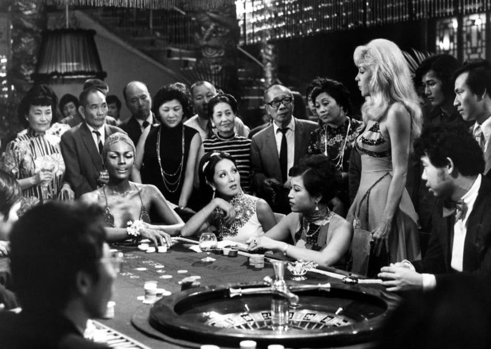 ダイナマイト諜報機関／クレオパトラ カジノ征服の画像