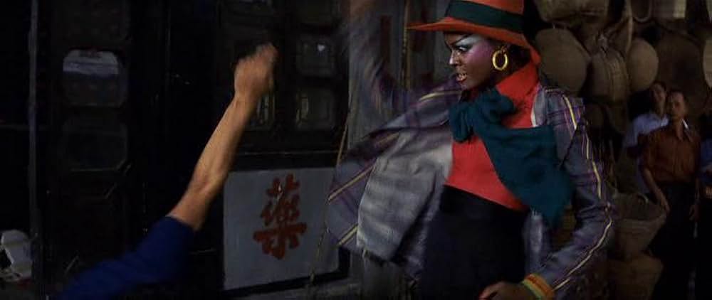 ダイナマイト諜報機関／クレオパトラ カジノ征服の画像