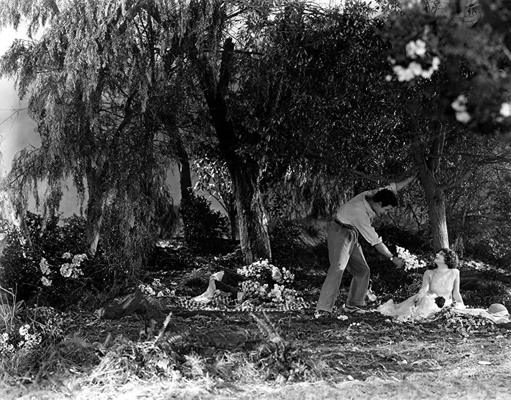 「椿姫(1927・アメリカ)」ギルバート・ローランド & ノーマ・タルマッジの画像