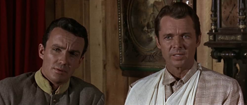 手錠の男の画像