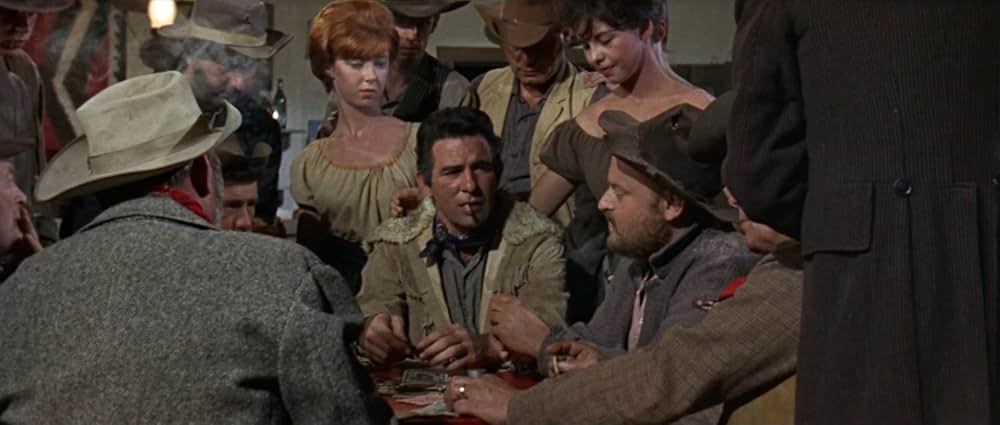 手錠の男の画像