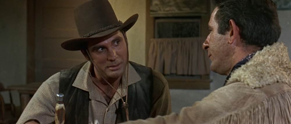 手錠の男の画像