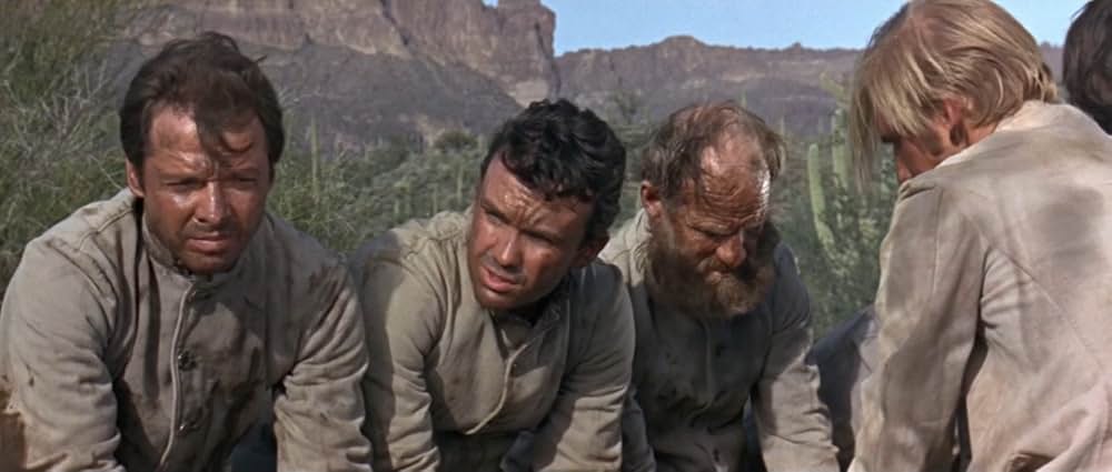 手錠の男の画像