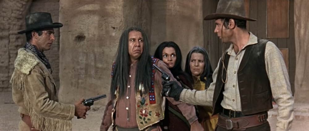 手錠の男の画像