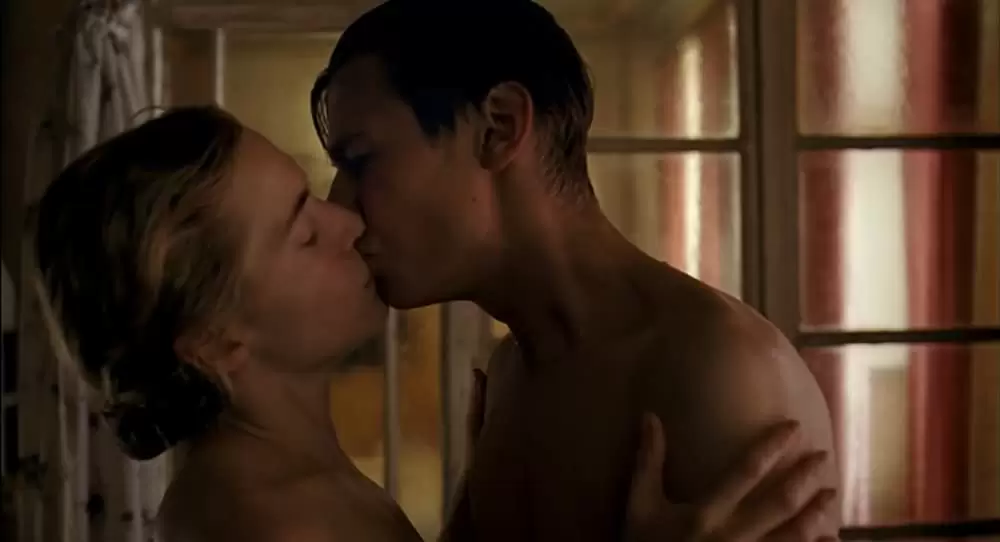 愛を読むひとの画像