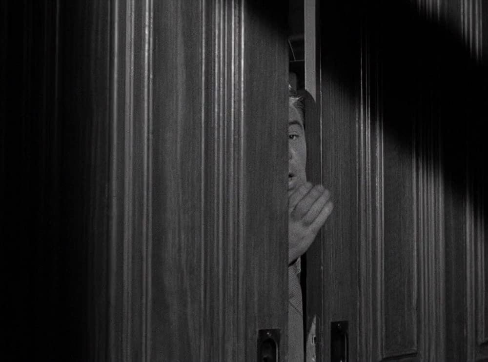 凸凹透明人間の画像