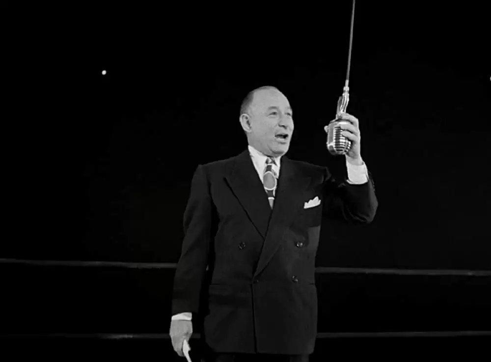 凸凹透明人間の画像