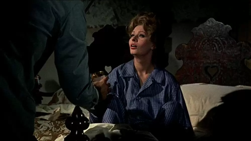 「バラ色の森」ソフィア・ローレンの画像