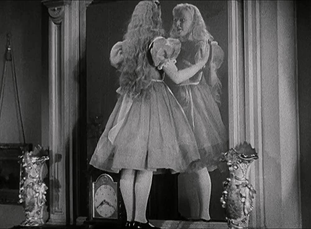 不思議の国のアリスの画像