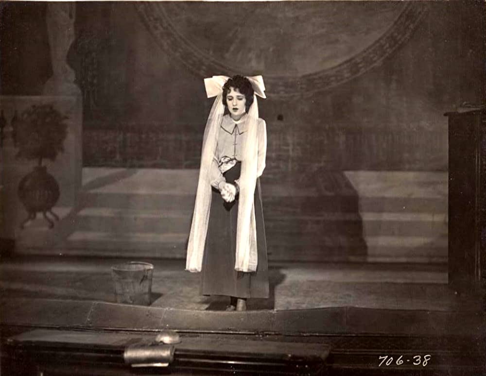 霹靂の巨弾の上にの画像