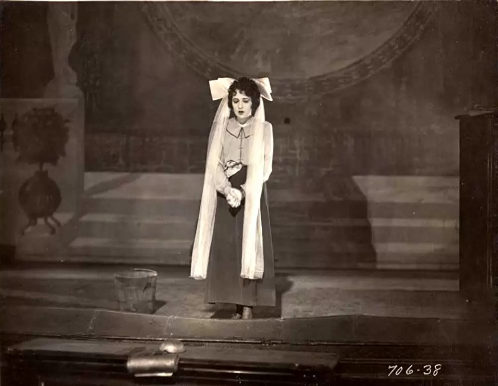 「霹靂の巨弾の上に」Bebe Danielsの画像