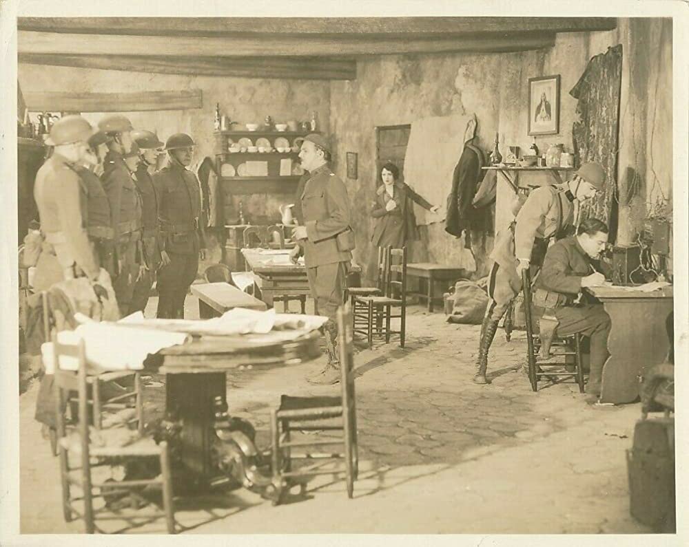 霹靂の巨弾の上にの画像