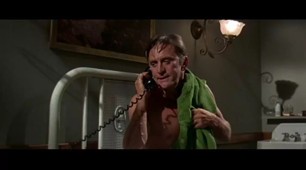 「ボディガード」カーク・ダグラスの画像