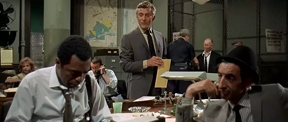 「ボディガード」カーク・ダグラスの画像