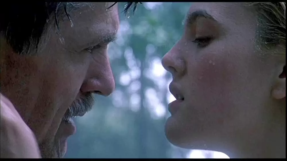 「ボディヒート」ドリュー・バリモア & トム・スケリットの画像