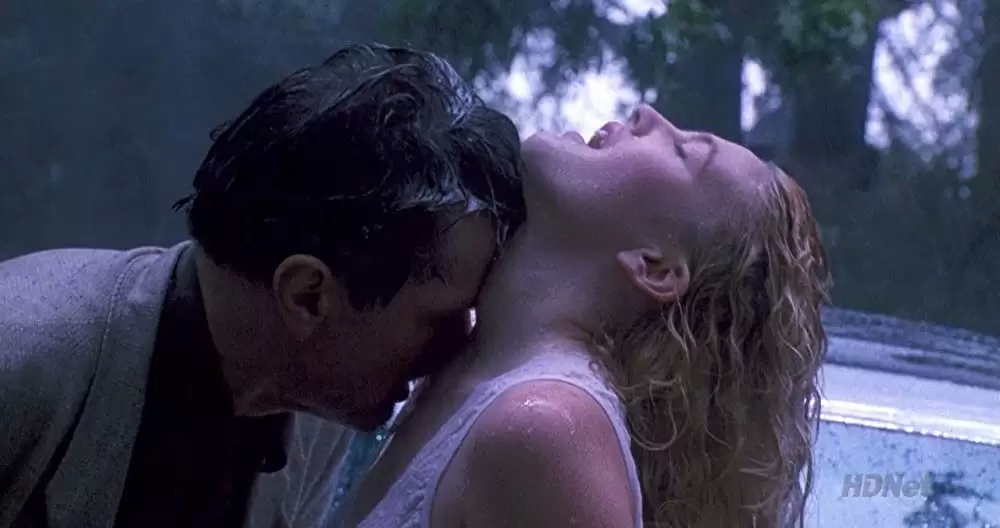 「ボディヒート」ドリュー・バリモア & トム・スケリットの画像