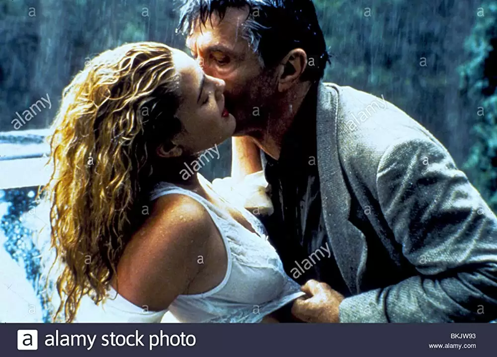 「ボディヒート」ドリュー・バリモア & トム・スケリットの画像