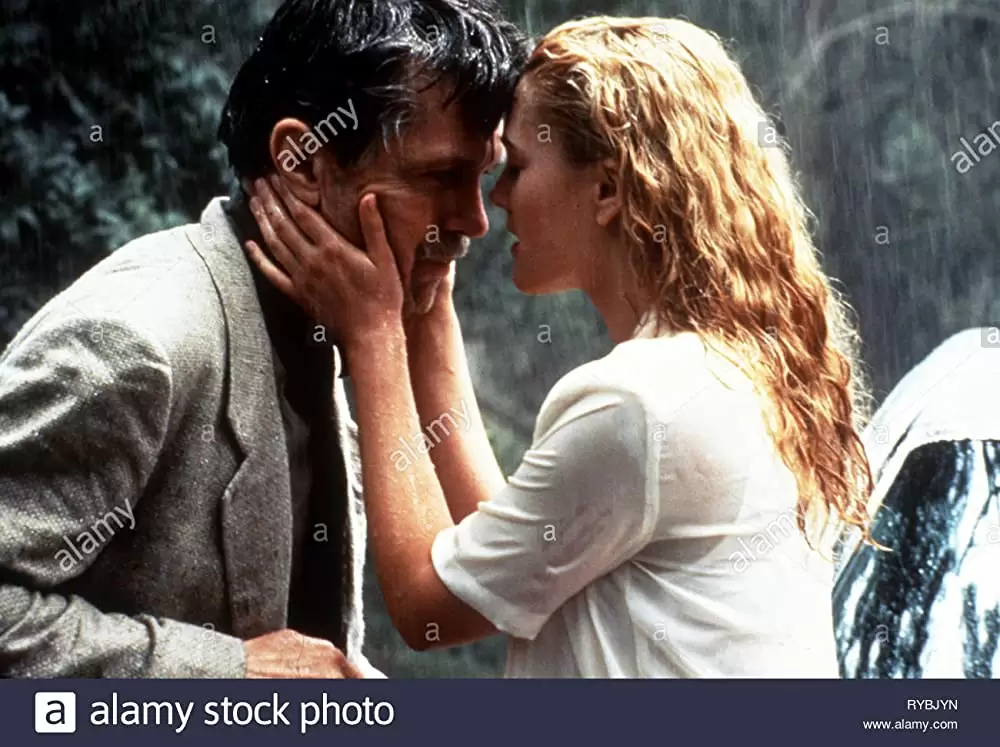 「ボディヒート」ドリュー・バリモア & トム・スケリットの画像