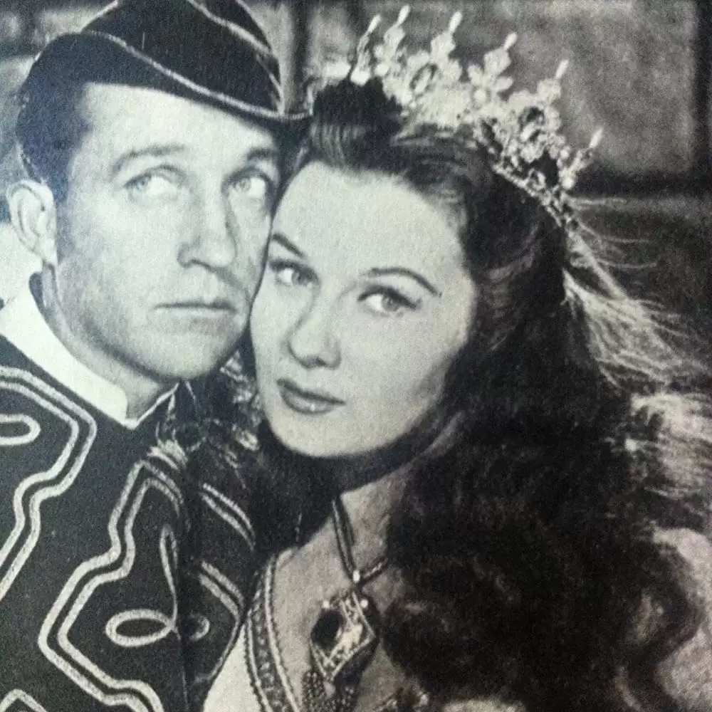 「夢の宮廷」ビング・クロスビー & ロンダ・フレミングの画像