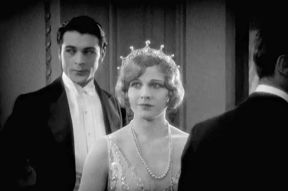 「赤ちゃん母さん」ゲイリー・クーパー & エスター・ラルストンの画像