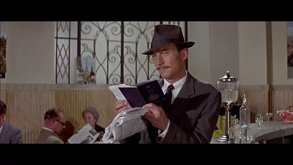 逃げる男の画像