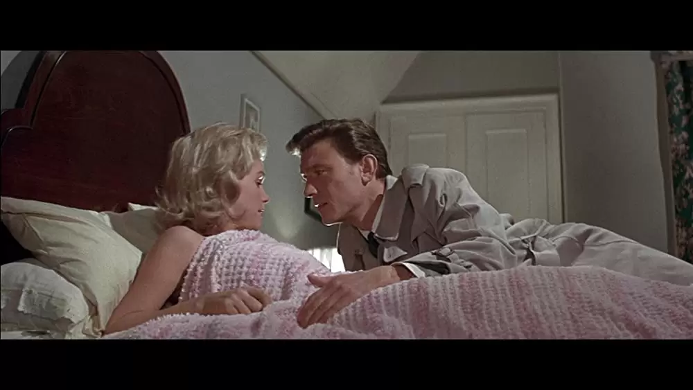 逃げる男の画像