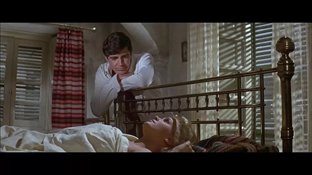 逃げる男の画像