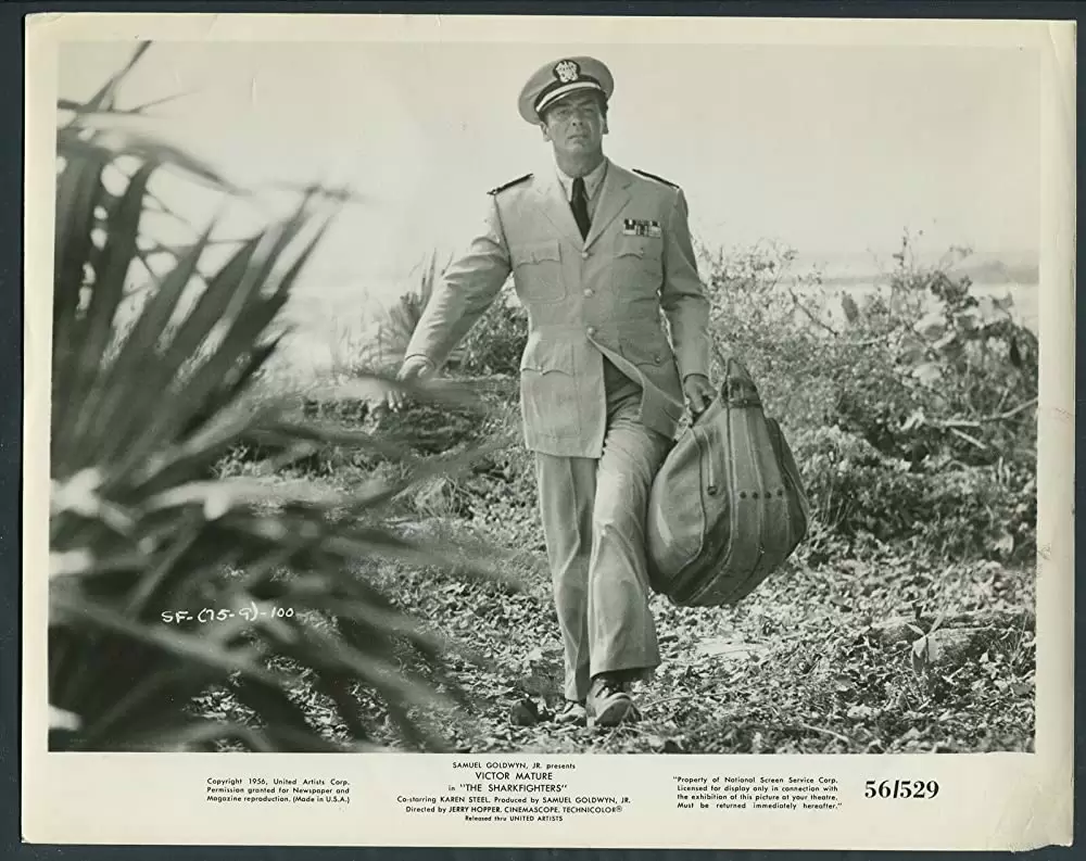 「虎鮫作戦」ビクター・マチュアの画像